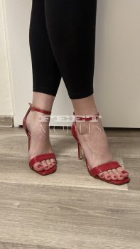 Feet modelka