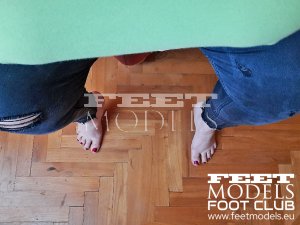 Feet modelka