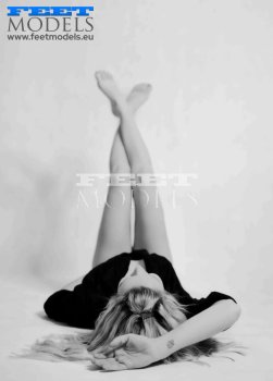 Feet modelka