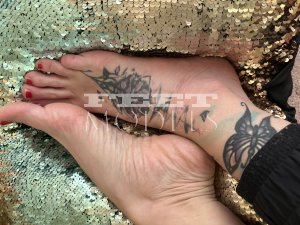 Feet modelka