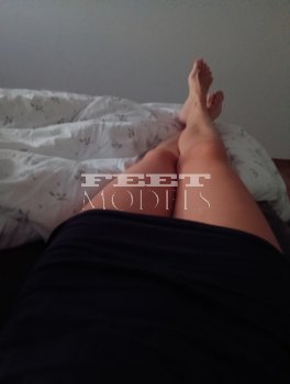 Feet modelka
