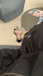 Feet modelka